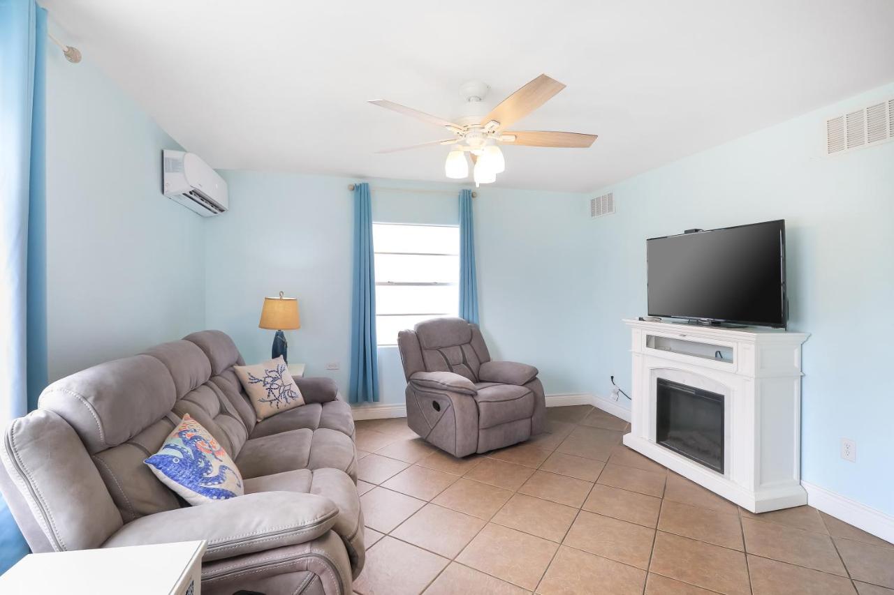 Tropic Island Resort Port Aransas Esterno foto